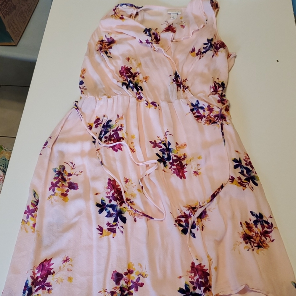 Pink floral maxi dress with tie